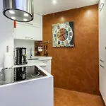 Διαμέρισμα Carmo Chiado Deluxe Lisboa