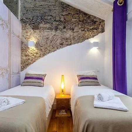 Carmo Chiado Deluxe Appartement *