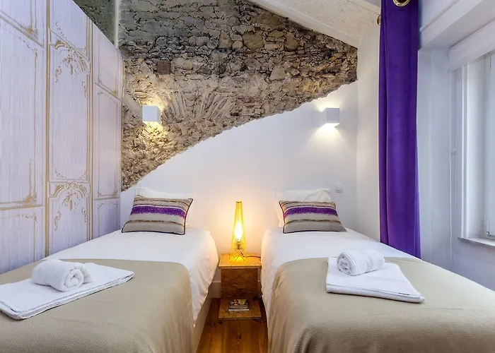 Carmo Chiado Deluxe Apartment *