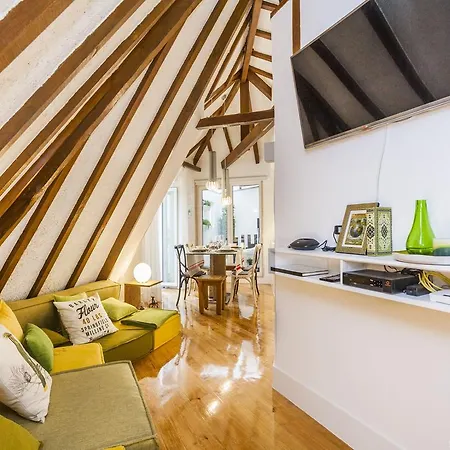 Carmo Chiado Deluxe * Lissabon